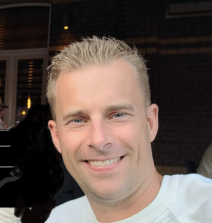Iris Mathijssen, sales associate bij DEI